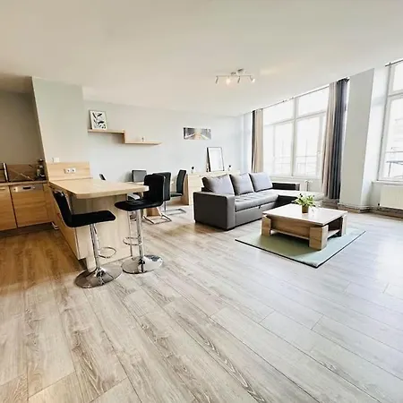 Appartement Au Coeur De Bruyères-et-Montbérault